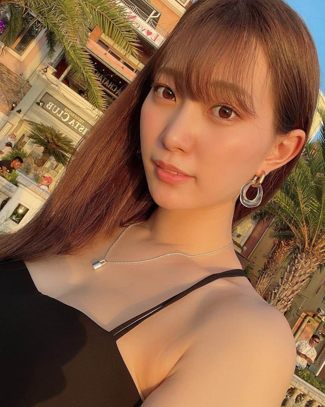 美谷朱里さんのインスタグラム写真 - (美谷朱里Instagram)「アメリカンビレッジ🏝」7月3日 18時13分 - akanemitani0415