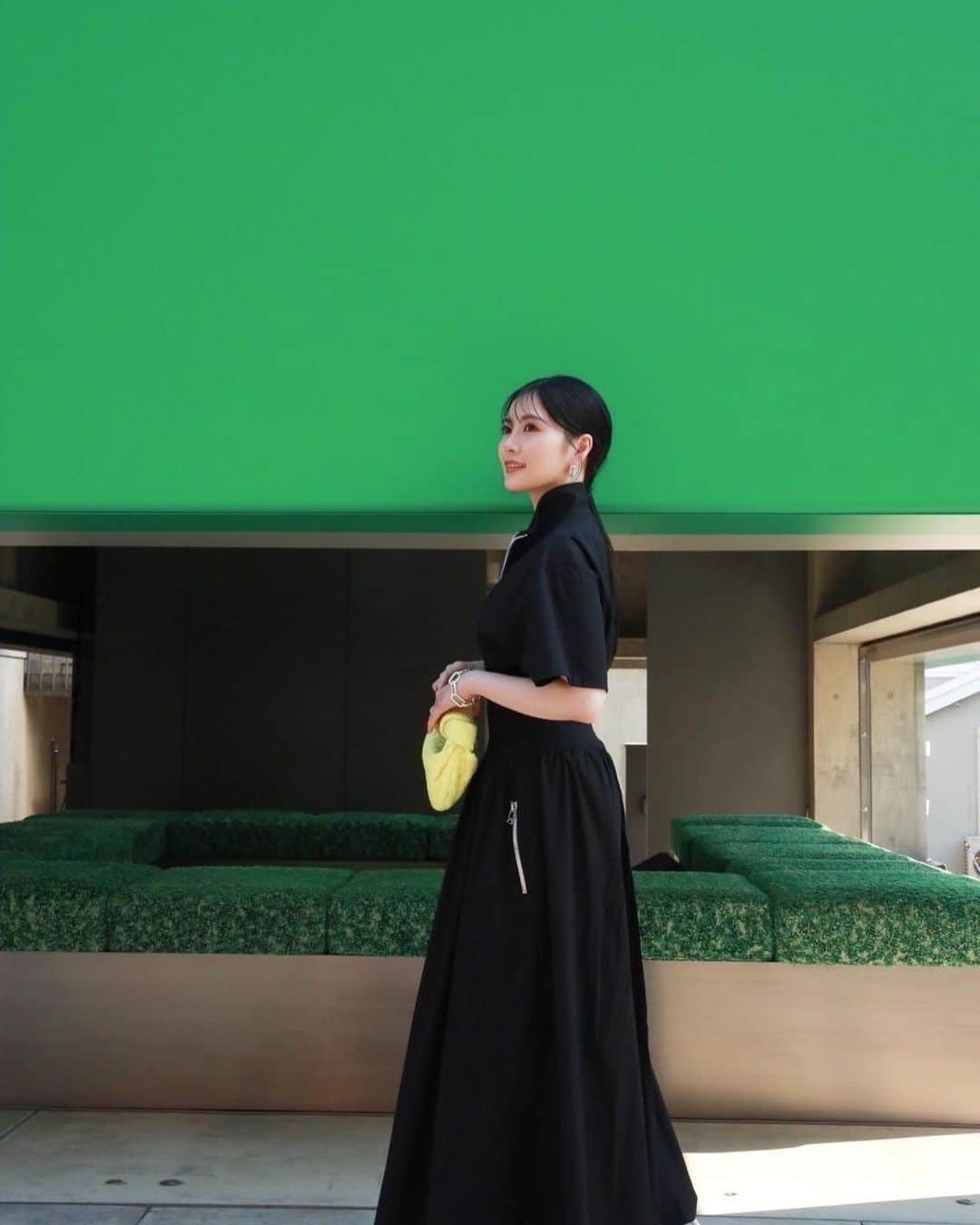 のインスタグラム：「💚  #bottegaveneta #thesquaretokyo」