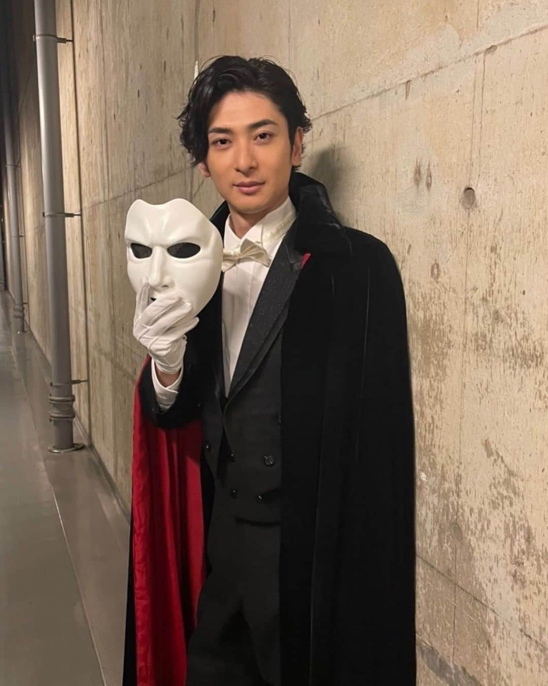 古川雄大さんのインスタグラム写真 - (古川雄大Instagram)「本日、「金田一少年の事件簿」オペラ座館ファントムの殺人 完結。 そして、最終回です！ 一体、犯人は誰なのか？ どんな結末になるのでしょうか、、 乞うご期待^_^ #金田一少年の事件簿」7月3日 13時10分 - yuta_furukawa_official