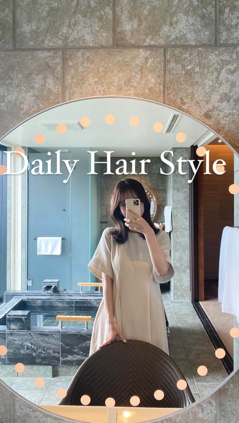 石川理咲子のインスタグラム：「#hairstyle #スタイリング動画　#くびれ巻き  髪の巻き方について、質問をいただくことが多かったので 動画を撮ってみました。前髪の巻き方も載っています☺️ とても簡単で５分あれば完成します♡  巻いていない髪の状態が見たいです！とコメントいただくことも多かったので（なかなかお返事出来ていなくてごめんなさい🥲）ぜひ動画で確認していただけると嬉しいです🤣参考になりますように🙇‍♀️♡」