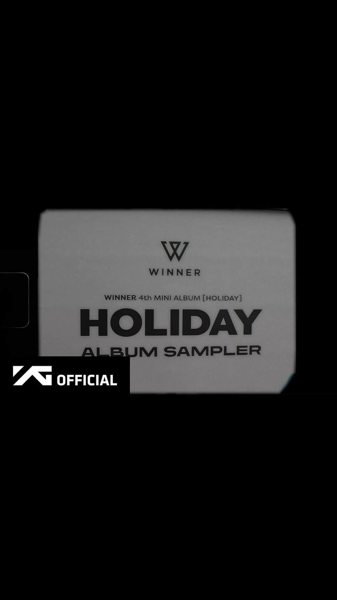 WINNERのインスタグラム：「[☁️WINNER☁️] 4th MINI ALBUM [HOLIDAY] SAMPLER  ▶️https://youtu.be/IBHl2F0RbQ0  #WINNER #위너 #4thMINIALBUM #HOLIDAY #SAMPLER #TITLE #ILOVEU #10분 #10MIN #HOLIDAY #집으로 #SWEETHOME #FAMILY #새끼손가락 #LITTLEFINGER #RELEASE #20220705_6PM #YG」