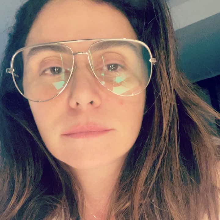 Giovanna Antonelliのインスタグラム：「Clarice Lispector !!!! Salve!  ‘Das vantagens de ser bobo’…」