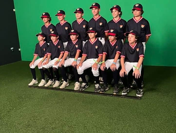 ブライアン・バリントンのインスタグラム：「What a run, UDC 12U! Such a fun week at Cooperstown Dreams Park, 6-2 and an Elite 8 finish! Another great season in the books! Thank you to all of the kids and families that made this all possible!」