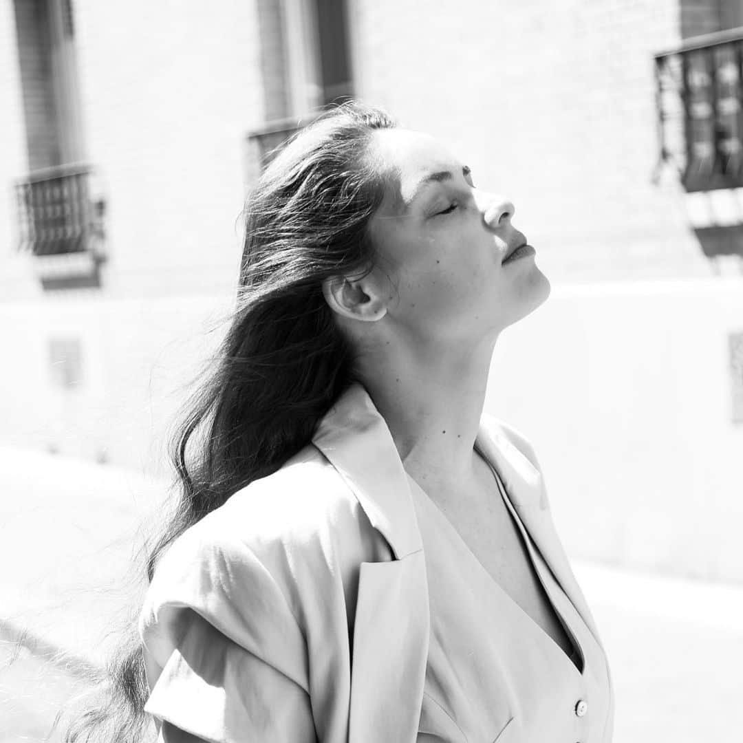 Marie-Ange Castaのインスタグラム：「📷 By @india_lange」