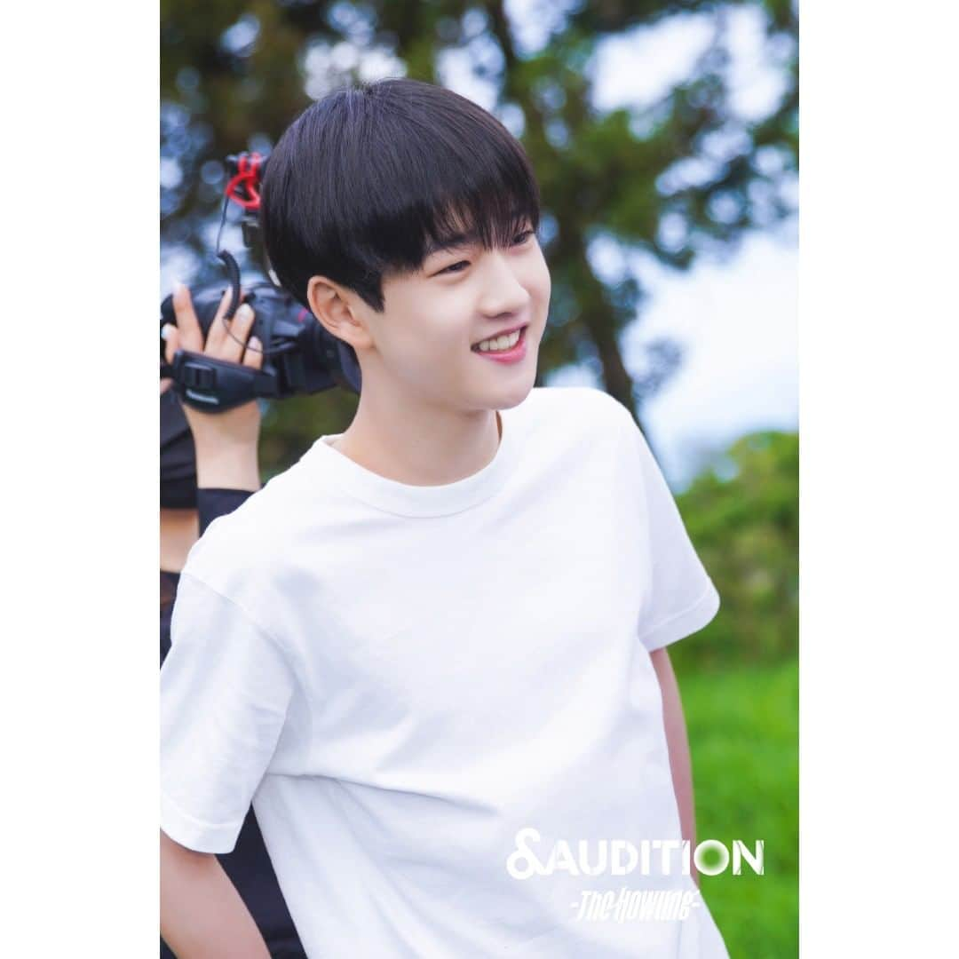 ＆AUDITION - The Howling -のインスタグラム：「◤　BEHIND PHOTO - YEJUN　◢ &AUDITION - The Howling -  2022.7.9 (SAT) 13:30 JST On Air  #andAUDITION #YEJUN」