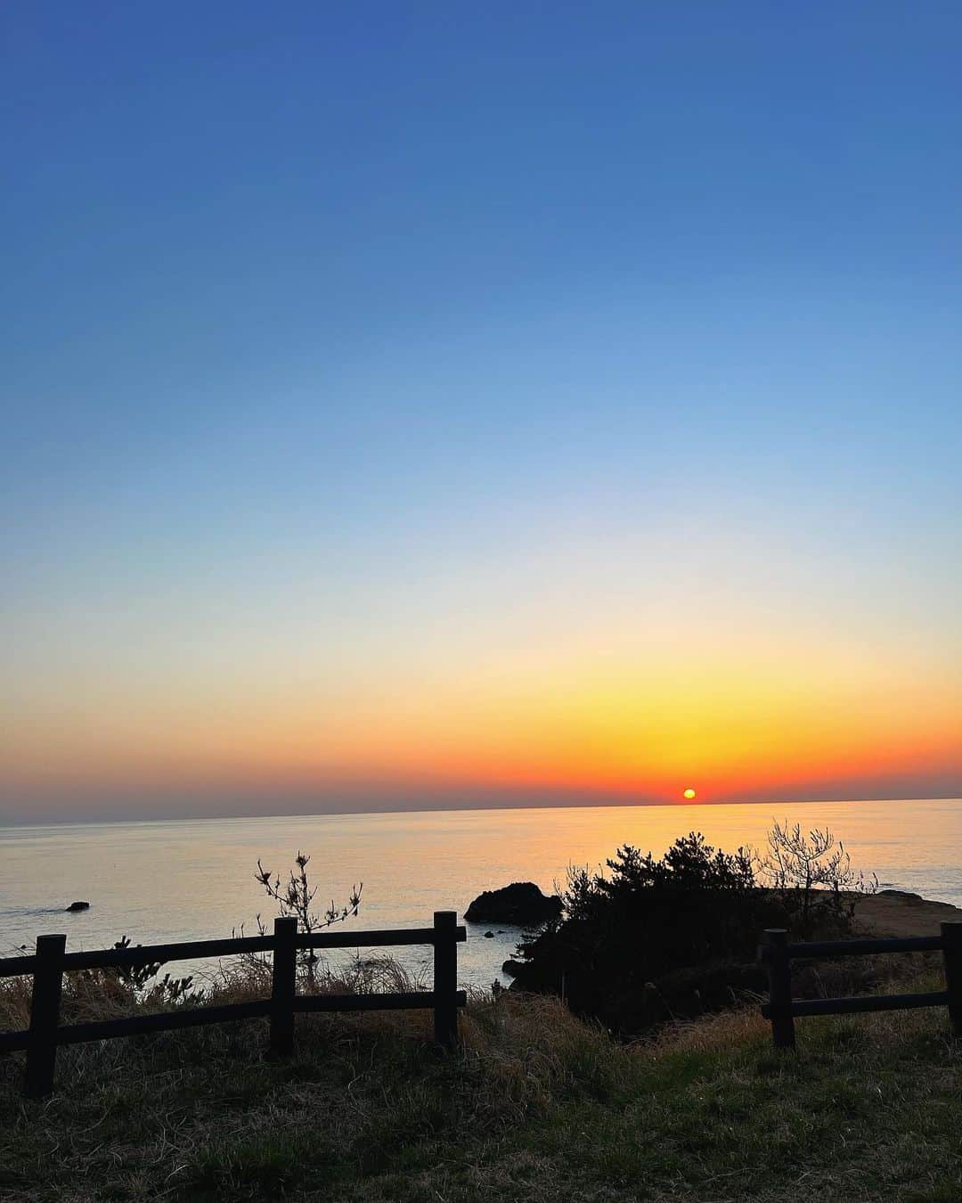 真下華穂さんのインスタグラム写真 - (真下華穂Instagram)「#夕陽を見ているか？」7月4日 18時52分 - k.a.h.o.kahochan