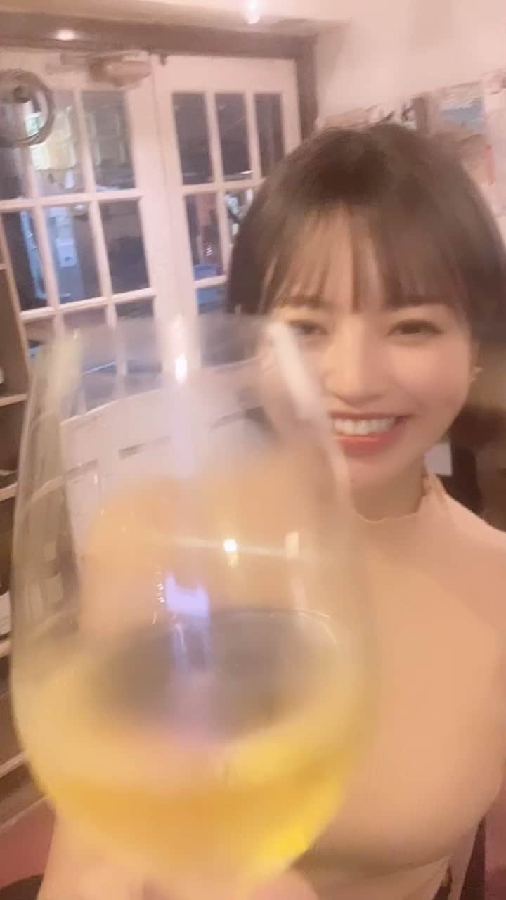 小森ほたるのインスタグラム：「お酒飲むと楽しくなるタイプです🫢🍻🍷🍾💖 （割と酔ってる）」