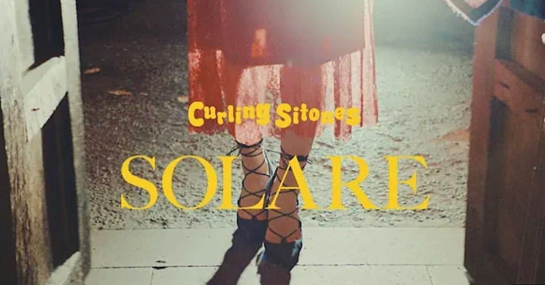 久保田紗友のインスタグラム：「curling sitonse「SOLARE」MV  出演させて頂いております。遊び心ある楽しい応援歌です。ぜひチェック宜しくお願い致します。」
