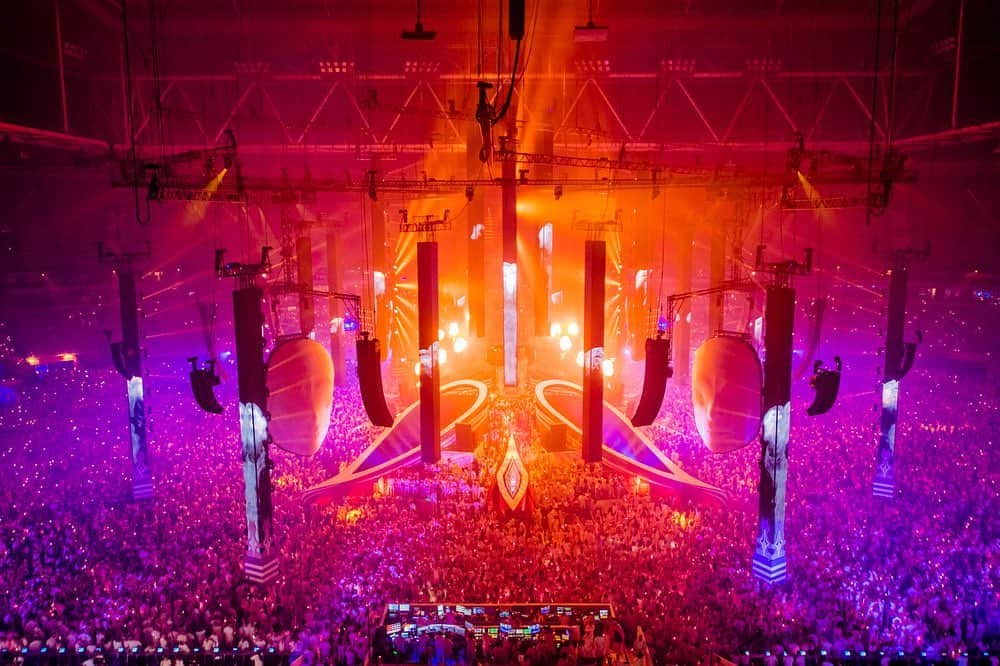 Sensationさんのインスタグラム写真 - (SensationInstagram)「Our house 🤍🤍🤍  Still buzzing from last Saturday. Keep an eye on our page for tomorrow’s album update…  #Sensation2022 #YESTOALL   #geen18geenalcohol」7月5日 2時38分 - sensation