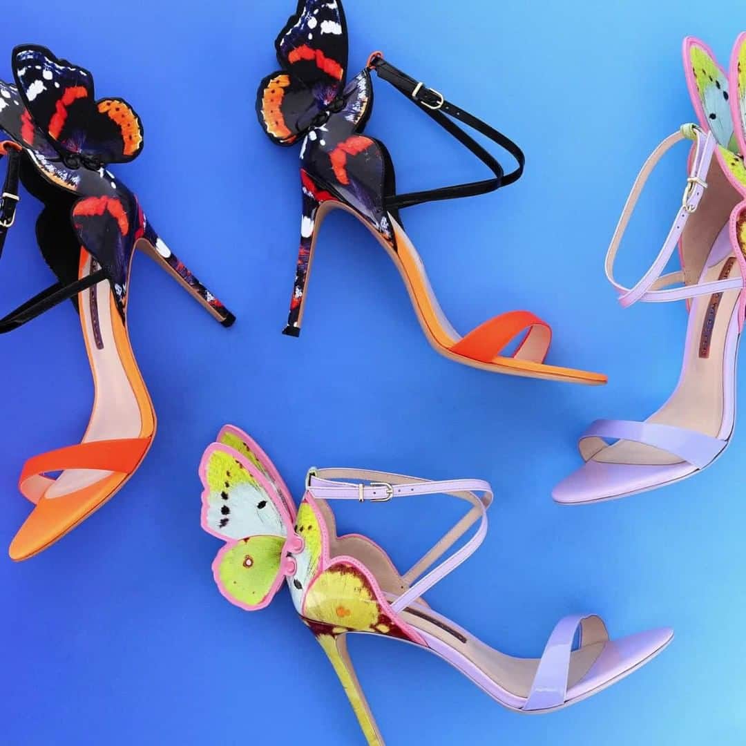 のインスタグラム：「These wings were made to fly ✨🦋✨... Our new 'Chiara' sandals - not only gorgeous but supporting Butterfly Conservation (@savebutterflies) 💞   To find out more, check out the link in our bio 🥰✨  #SophiaWebster #SophiaWebsterxButterflyConservation #SophiaWebsterChiara」
