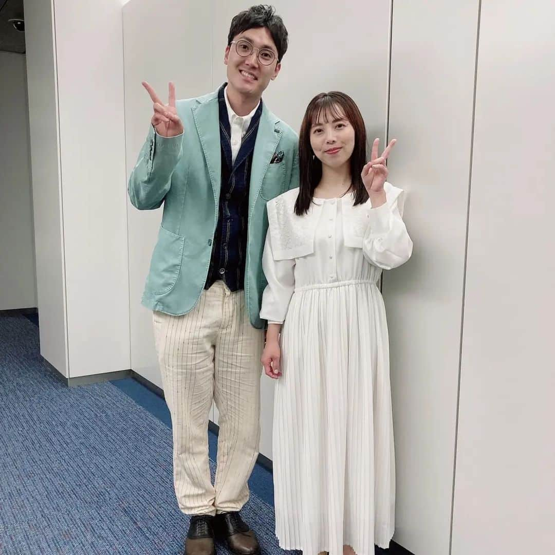 和泉杏さんのインスタグラム写真 - (和泉杏Instagram)「このポーズ下手すぎ夫婦を御覧ください。  今夜二度目のさんま御殿出演です♡  夫婦で出させて頂きました🥰🥰うれぴー♪  是非見てください♪  7/5（火）19:00〜日本テレビ 『さんま御殿3時間スペシャル』  かわいい衣装はこちら♡♡♡ ↓ 👗@idem__official 👠@manacraftshoes  #さんま御殿 #日本テレビ  #菊田夫妻 #菊田夫婦 #ハナコ菊田 #ハルカラきょう #和泉杏 #菊田家」7月5日 12時13分 - izumikyou