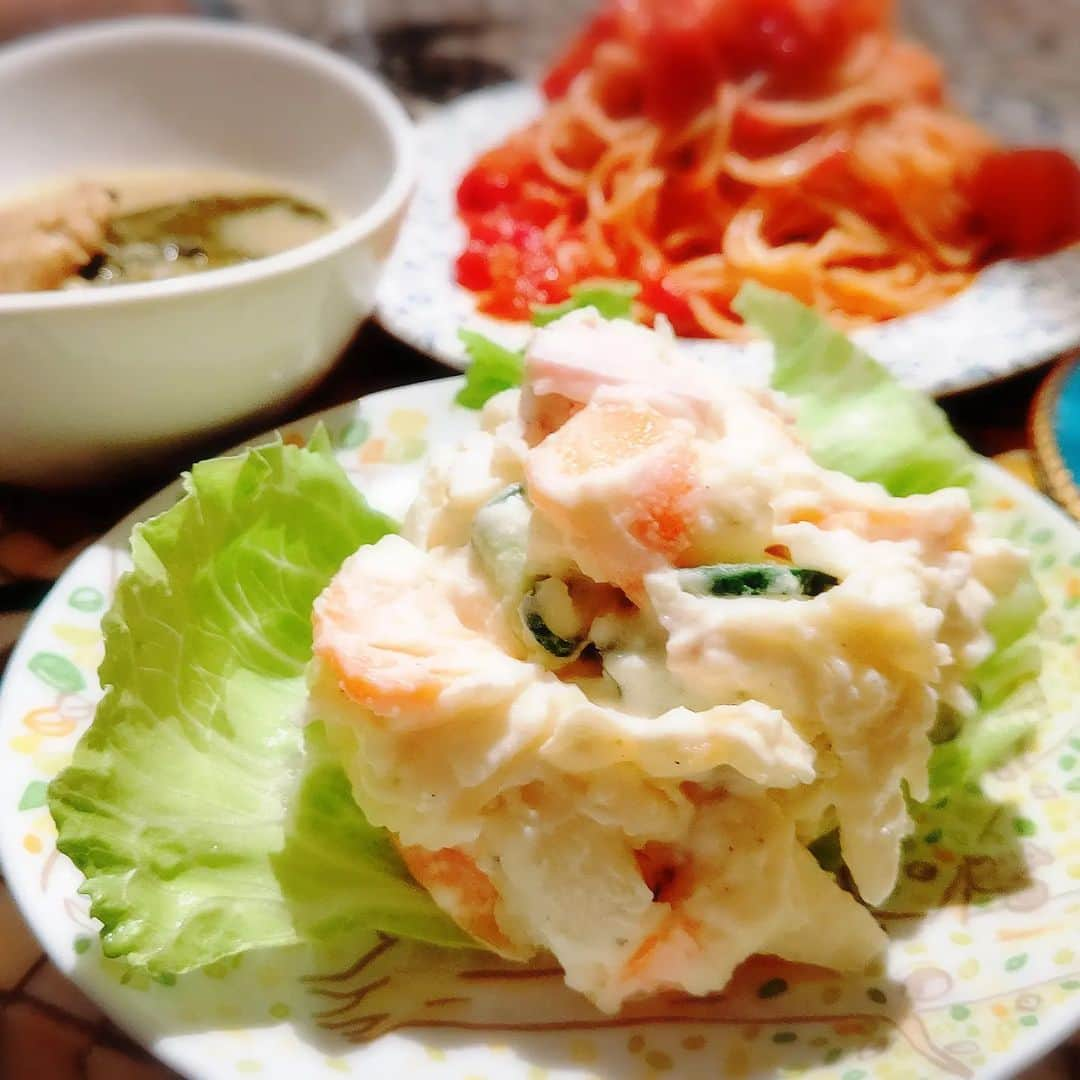 京野美麗のインスタグラム：「🥗 potato salad！」