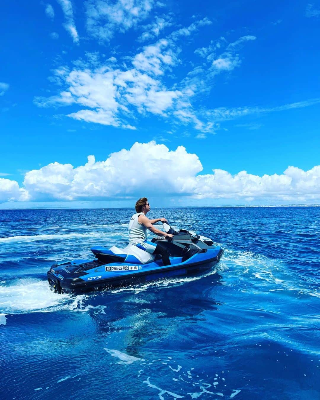 山田親太朗のインスタグラム：「ナツ🥶」