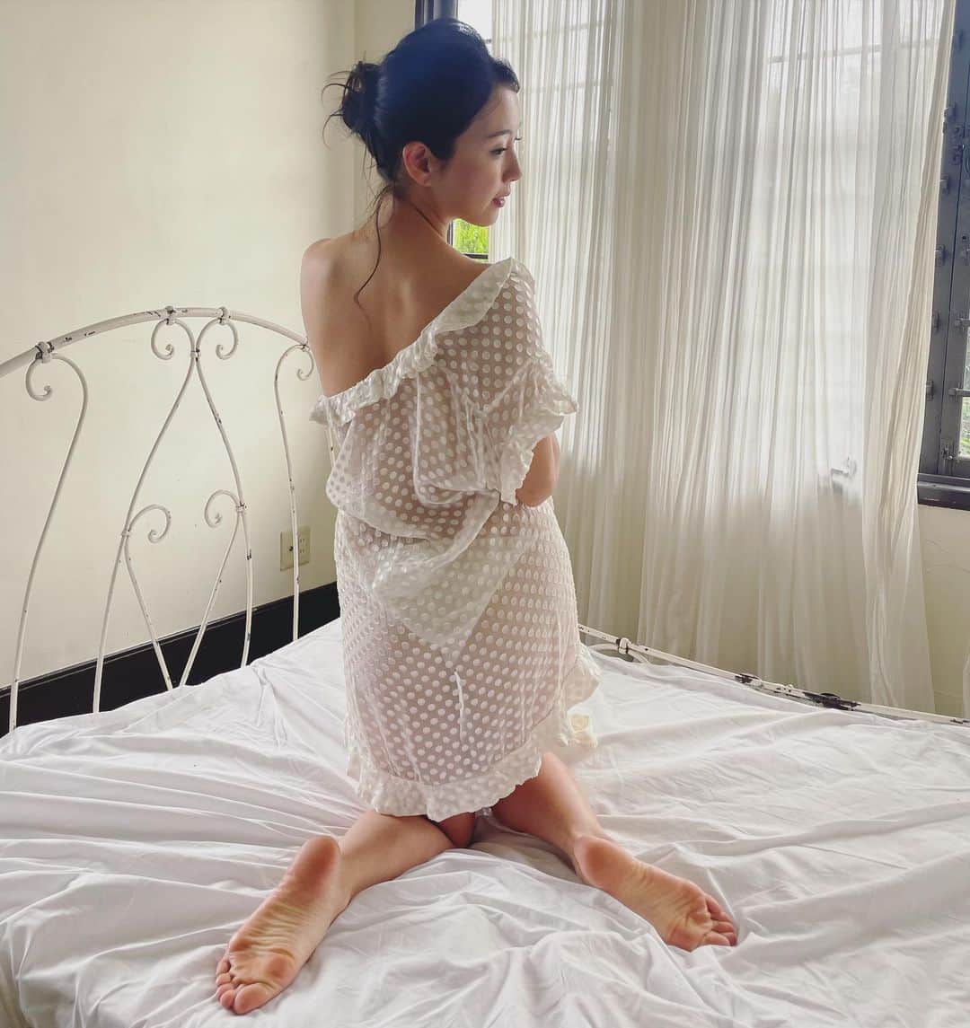 のインスタグラム：「撮り下ろし👙#グラビア」