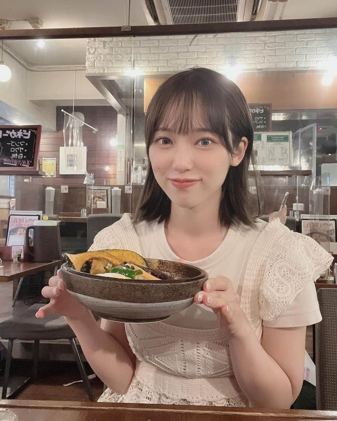 是枝優美さんのインスタグラム写真 - (是枝優美Instagram)「スープカレー🍛🥄  お洋服汚さず食べたよ！」7月6日 12時06分 - yu_mi1226