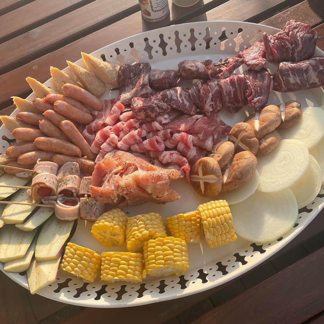 米村海斗のインスタグラム：「この前社員たちで会社BBQした🍖ばり肉ばり夏 10年ぶりくらいにしたけど今年もう1回したい」
