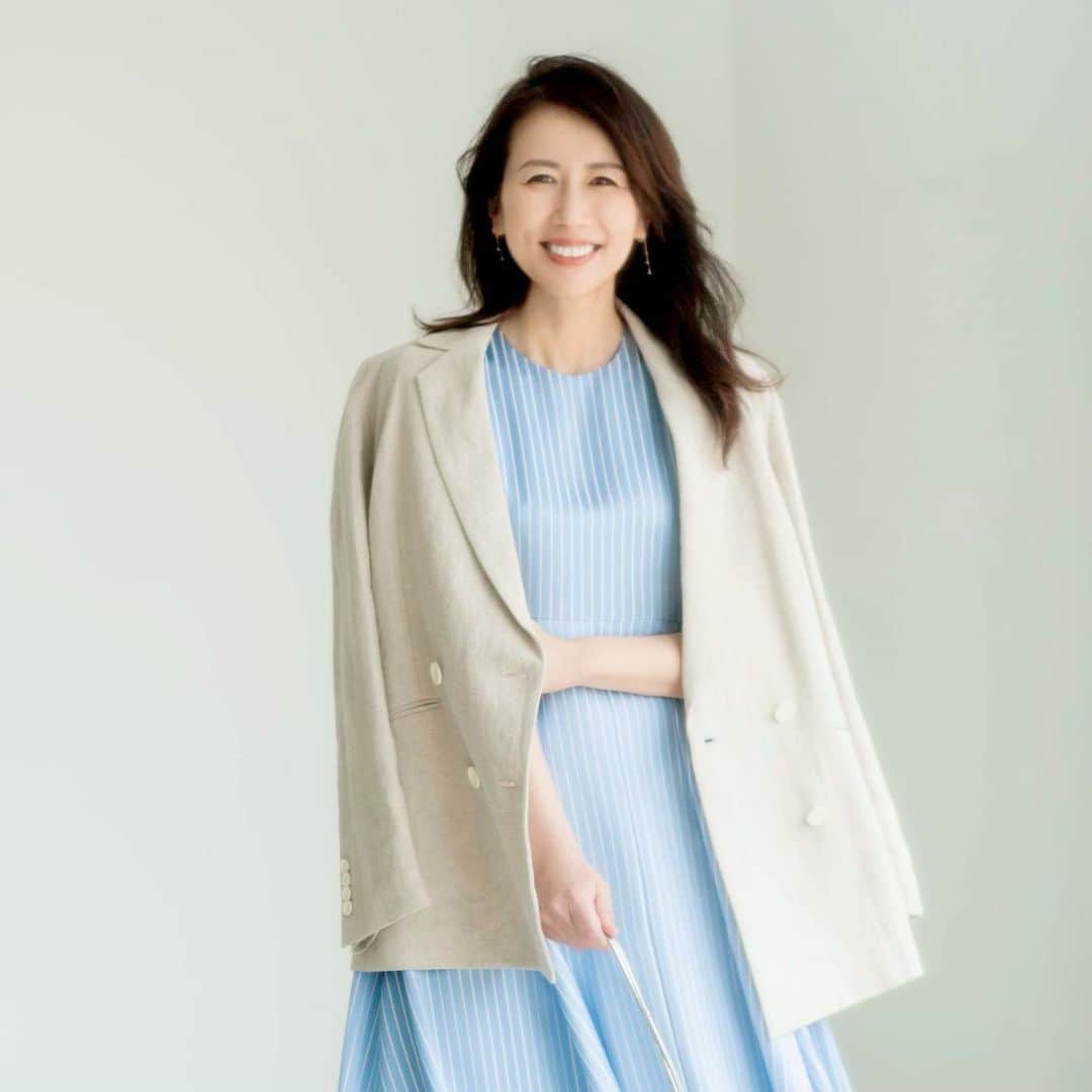 堀井美香のインスタグラム：「STORY 8月号 掲載頂きました😍 ⁡ 自分で選ばないお洋服を着るのは楽しい✨」