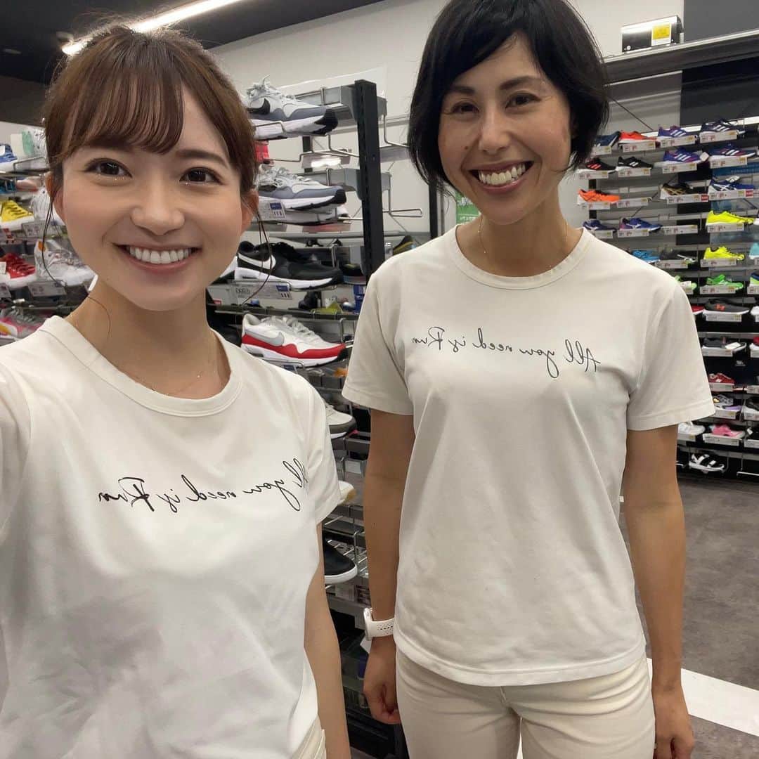長谷川朋加のインスタグラム：「♡  ✎५⋆*{ 充実の日々に感謝 } ୨୧-------------------------------- ୨୧  ラントリップチャンネルの撮影🎥 笑いの絶えない現場に感謝🫶🏻  慣れすぎているお二人のため テス本でいけちゃうレベルなのです🥹 そして諸々の把握能力が高すぎて 阿吽でいけちゃうのです🥹🫶🏻愛 公開になったらお伝えします！  食べるロケも行きたいなぁ☺️ 今宵も楽しくハッピーに🏃‍♀️  ୨୧ -------------------------------- ୨୧ #やりたい事は全部やる #全力前向き前のめり #走るの大好き」