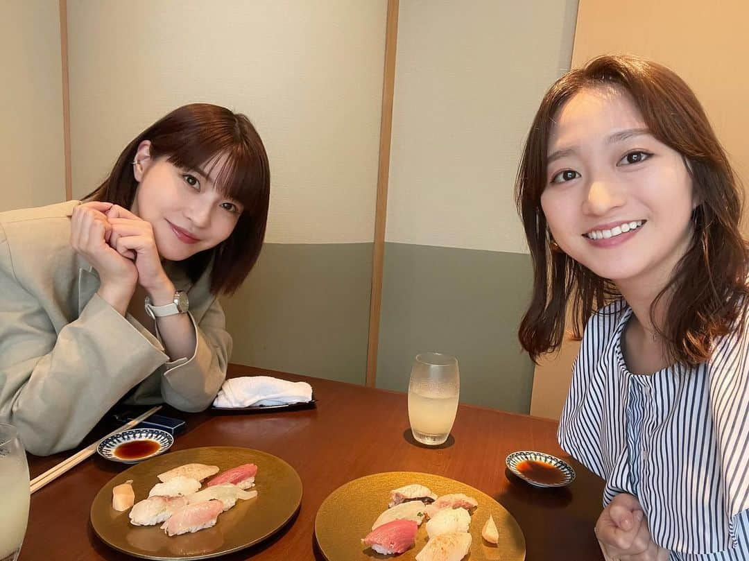 片渕茜さんのインスタグラム写真 - (片渕茜Instagram)「先日、あすぽんこと岸明日香ちゃんとお寿司ランチをしました☺️ 久しぶりに会うと話が尽きませんでした(^ ^)  今週は日曜日の参院選特番向け、準備ウィークです。 すでに期日前投票を済ませた方も多いかもしれませんね。 私は早くも緊張し始めています…。  #岸明日香 ちゃん　#ランチ会　#お寿司ランチ #参院選 #池上彰の参院選ライブ」7月7日 11時25分 - akane_katafuchi