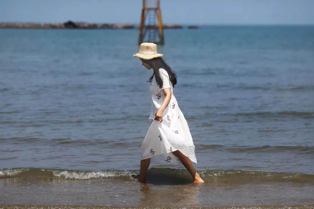 Photographer_善甫(선보)のインスタグラム：「왜 남쪽에는 비가 안올까요 ㅠㅜ  지구가 뜨거움에 몸살을 하는군요  공해를 일으킨 모든 행동들을 반성해봅니다 ㅠㅜ 😢」