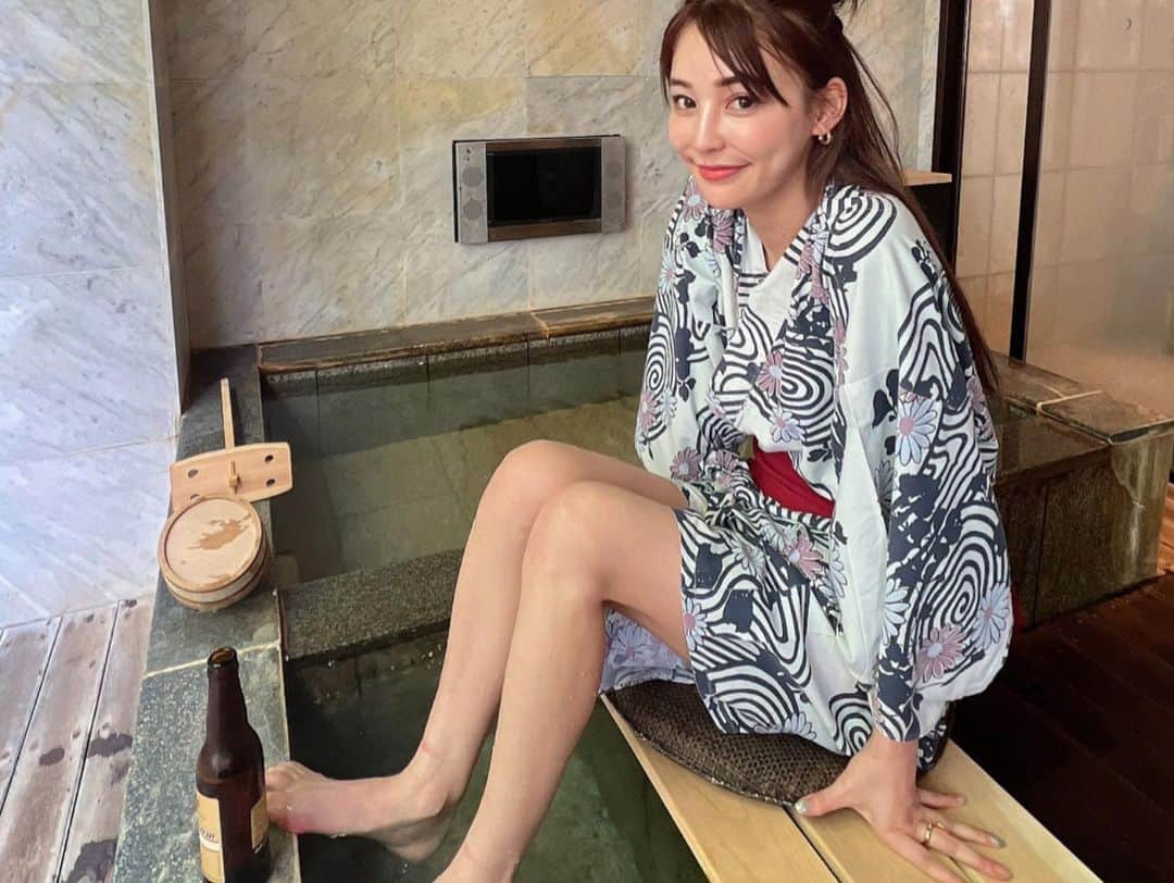 南條有香のインスタグラム：「ずっと笑ってた🤭 幸せな旅行だったなぁ♡」