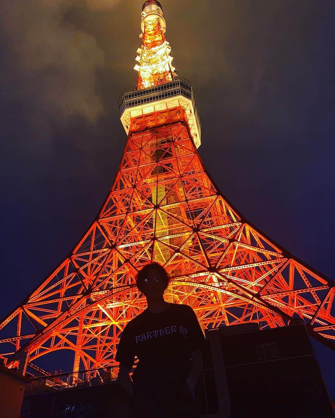 渡部秀のインスタグラム：「🗼⚡️🤘」