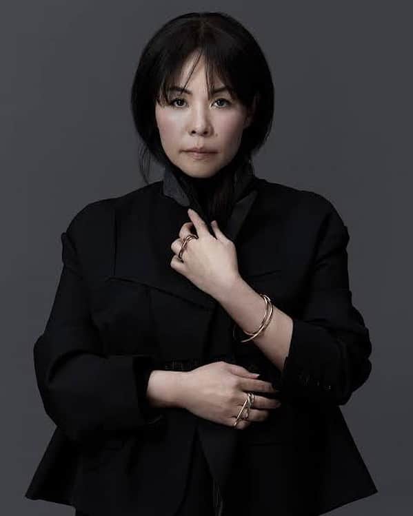 Yusuke Saekiのインスタグラム：「@sacaiofficial @cartier @voguemagazine  CARTIER TRINITY  FOR CHITOSE ABE OF sacai」