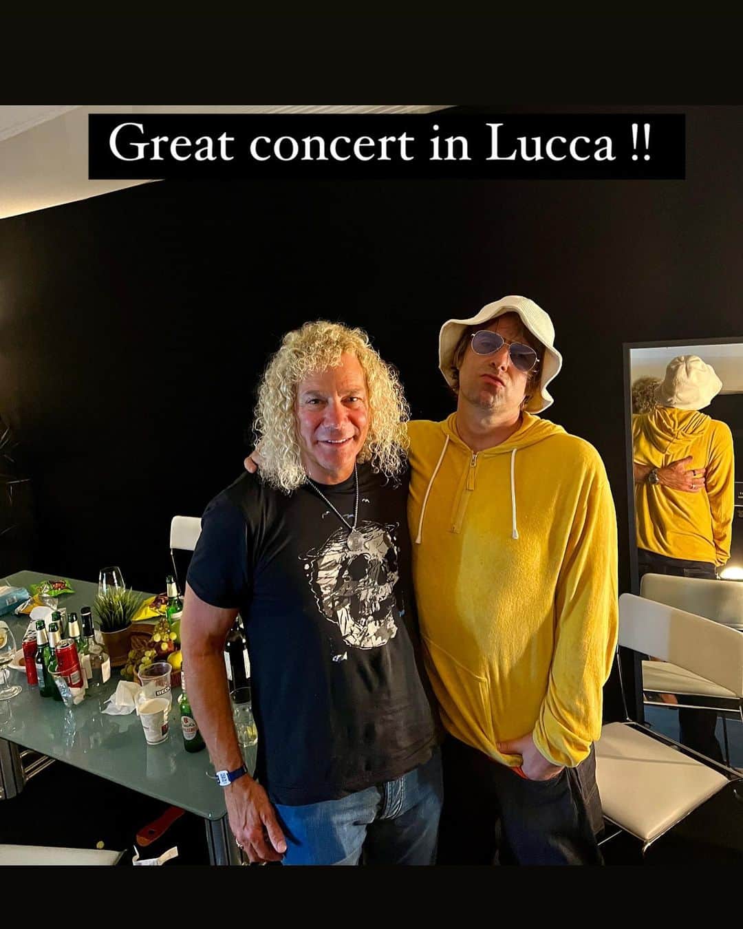 デヴィッド・ブライアンのインスタグラム：「Great concert in Lucca.  Kasabian killed it as did Liam !!!!!! Rock& Roll lives !!!!!!」