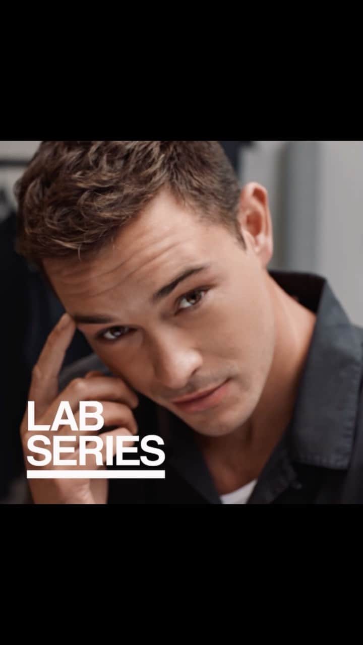フランシスコ･ラチョースキーのインスタグラム：「Looking and feeling good, thanks to @labseries. Shop the MAX LS Anti-Age Series out now. #InventYourself #GroomedByLAB」