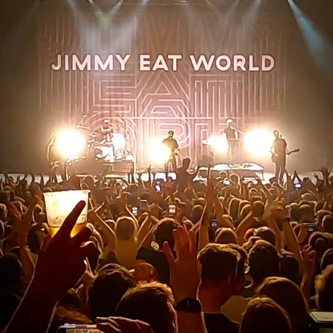 リック・バーチのインスタグラム：「Unbelievably good times!!! Thank you Brixton!!!」