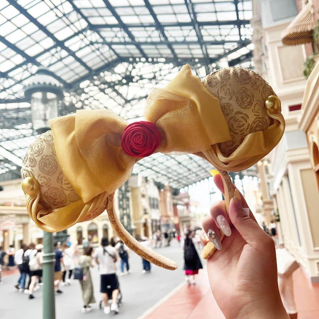 のインスタグラム：「Disney  行きました🚗 ³₃ 写真ちょこちょこ出します😌💞💭  #ディズニー #Disney #ディズニーランド #ディズニーカチューシャ」
