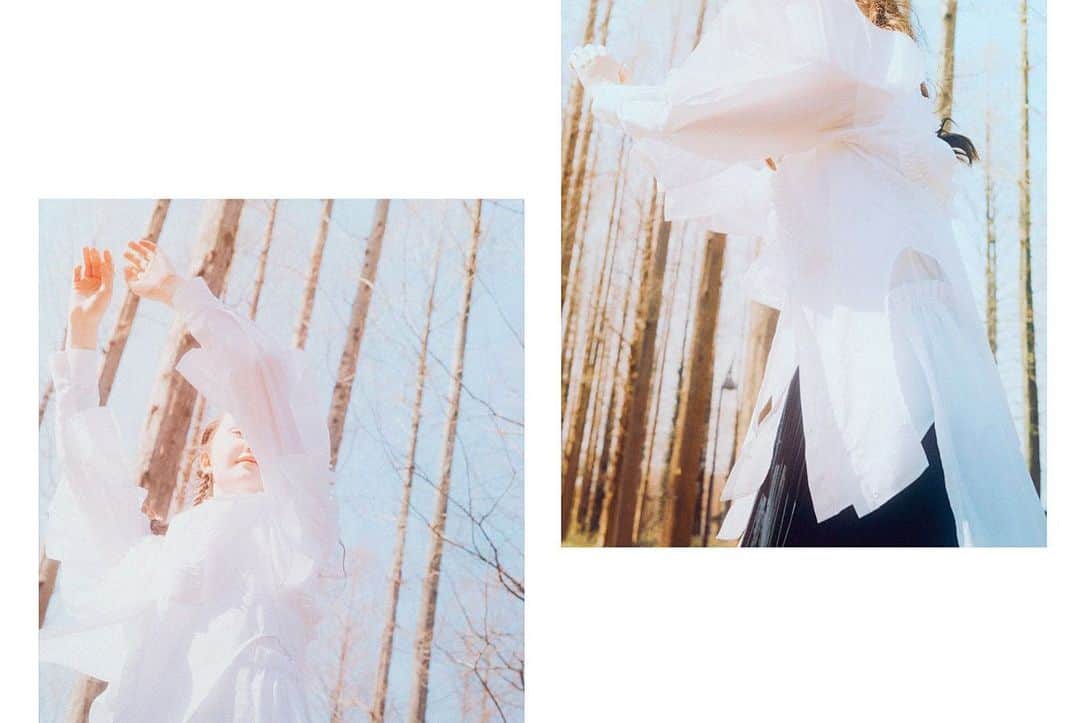山口らいらさんのインスタグラム写真 - (山口らいらInstagram)「◆Lula magazine◆ @lula_japan  “Me in someone’s memory”  Photography by Yoshitake Hamanaka @yoshitakehamanaka Styling by Hitomi Matsuno @hitomi_matsuno_ Hair by Kenji Ide @kenji_ide Make up by  @azusa_matsumori   #山口らいら #rairayamaguchi」7月8日 17時38分 - lespros_raira