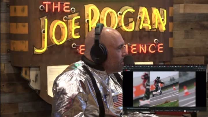 ルーカス・ディ・グラッシのインスタグラム：「Amazing to see @joerogan talking about our Electric Scooter Championship!  I’m a big fan of the podcast and to see our championship mentioned there organically only reinforces that we are into something there !!!  Congrats to the @esc.live we are changing people’s perception of micromobility !!!  #esc #eskootr #joerogan」