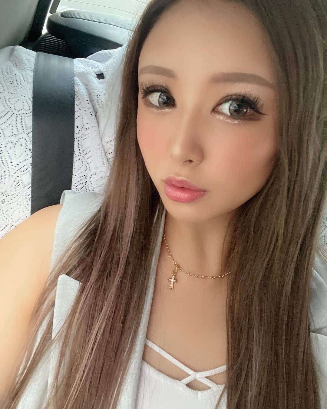 藤咲ひなたのインスタグラム：「札幌めちゃくちゃあったかいけど涼しくて 快適。笑笑」