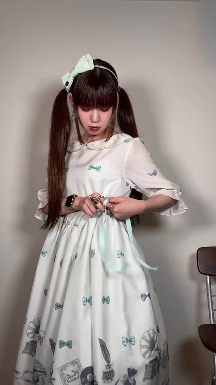 春奈るなのインスタグラム：「2022/07/09 久々のインスタライブ！ ゆるゆるお話しながらfraisierさまとのコラボアイテムを紹介するよ〜！」
