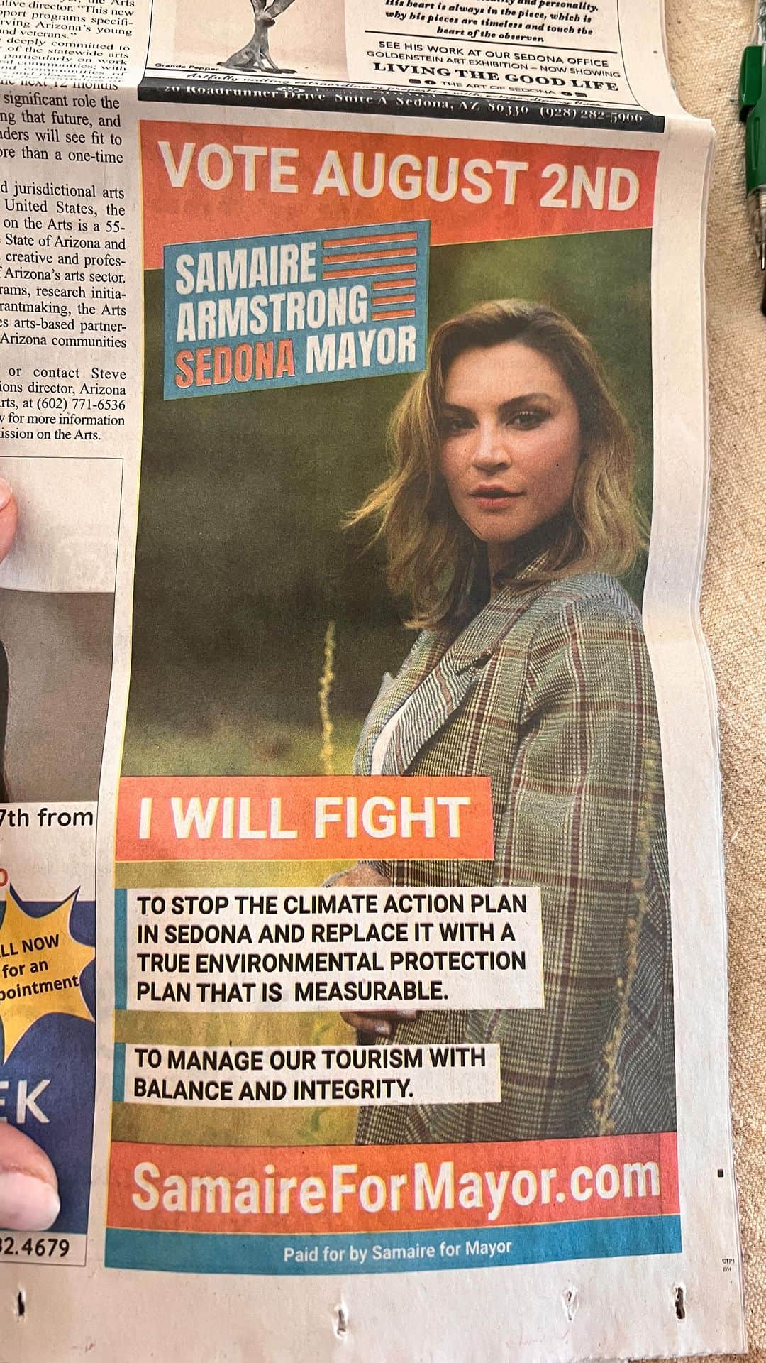 サミーア・アームストロングのインスタグラム：「Anyone paying attentions knows about what is going on globally. The major concern to me is how its taking shape locally. This is one of the reason why I am running for Sedona Mayor.   In Sedona Az, we are currently signed up for an agenda to reduce our carbon emissions by by 50% by 2030. Sound familiar?  This council, mayor and vice mayor are willing to spend as much of your taxpayer money to make this happen.   They are pushing for the Green Agenda right here in Sedona. They are doing this while ignoring the real environmental issues that we have.  Please take a look at their plans to see how out of touch they are. These plans have been ushered in from international global programs, ie the UN.   https://www.sedonaaz.gov/your-government/departments/city-manager/sustainability/climate-action  There has been no debate in developing this plan. It is based on a perspective solely from one side.   There must be debate before we spend unknown millions in any effort for our city.  Your local politics matter.」