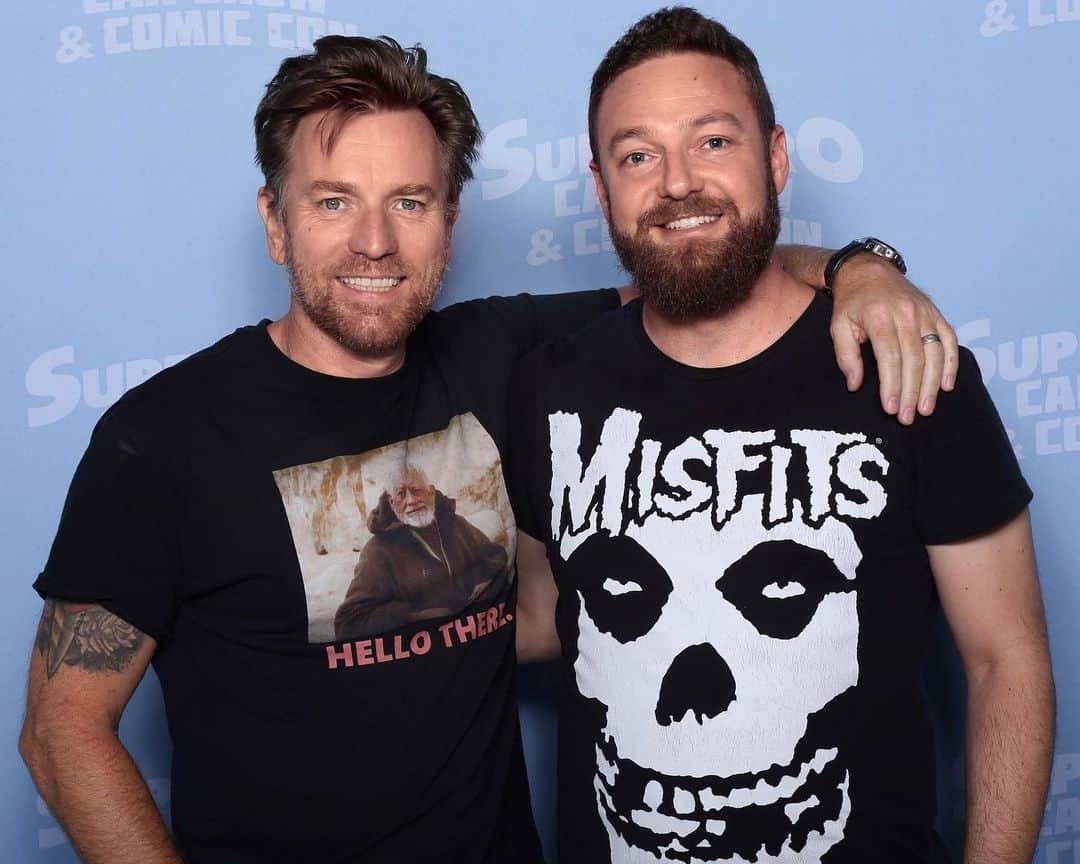 ロス・マーカンドのインスタグラム：「Hello there…」