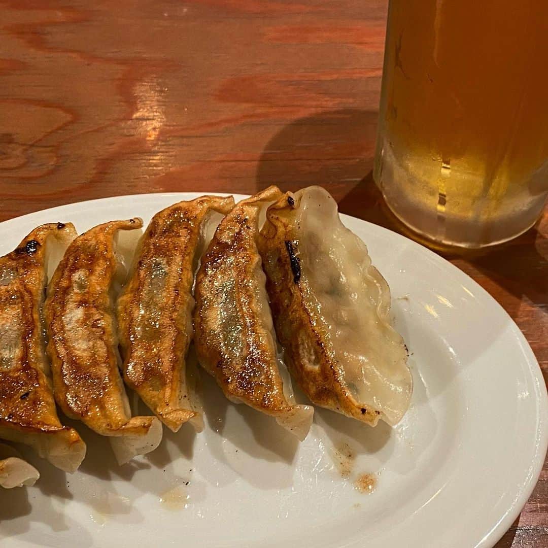 のインスタグラム：「頑張ったから！ 稽古帰りの餃子」