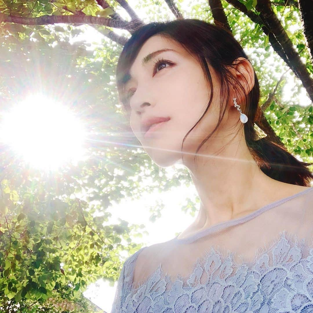 長谷部瞳さんのインスタグラム写真 - (長谷部瞳Instagram)「8月8日発売の週刊プレイボーイに載ります📖 ウルトラ関係ですので、皆さま是非💗  立ち読み厳禁です⚠️ WEBもあるとか。  #週刊プレイボーイ #プレイボーイ #週刊誌 #インタビュー #もあります #当時の #撮影秘話 #ウルトラマンマックス #ウルトラマン #ultraman #円谷プロ」8月4日 21時12分 - hasebe_hitomi