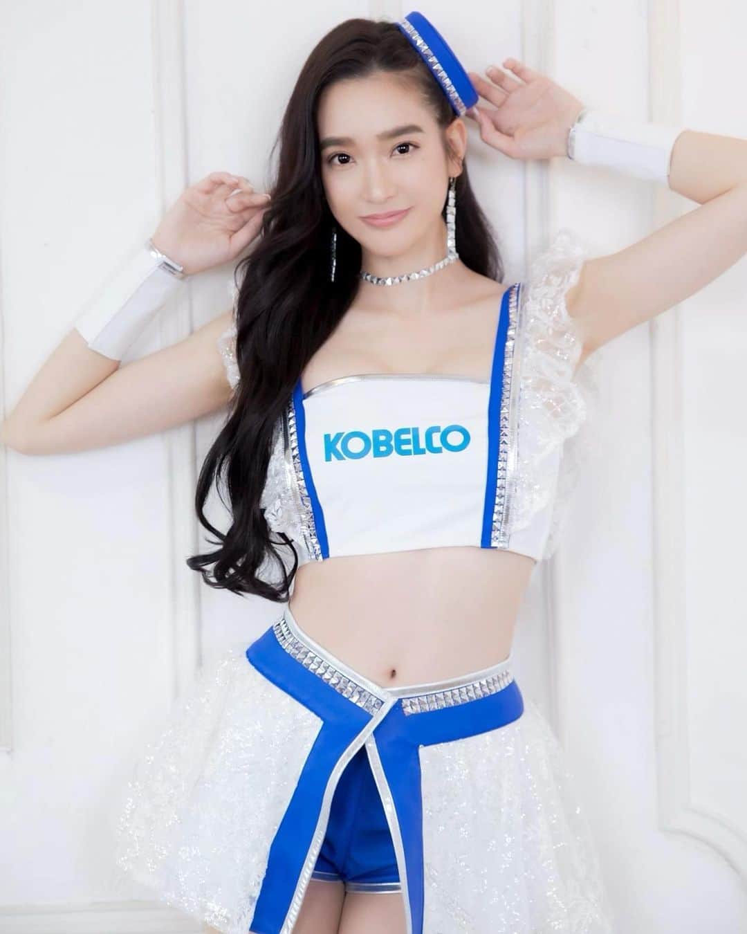 太田麻美のインスタグラム：「今週末は、SUPERGT Rd,4 富士です✨ 真夏の450km(100Lap)レース🏁 暑い長丁場の戦いとなりますが、優勝を目指して私達と一緒に39号車DENSO KOBELCO SARD GR Supraに 熱い！熱い！応援を！是非、是非、是非、宜しくお願いします💙❤️  #tgrteamsard #racequeen #rq #sard #kobelcogirls #サード #コベルコガールズ #レースクイーン」