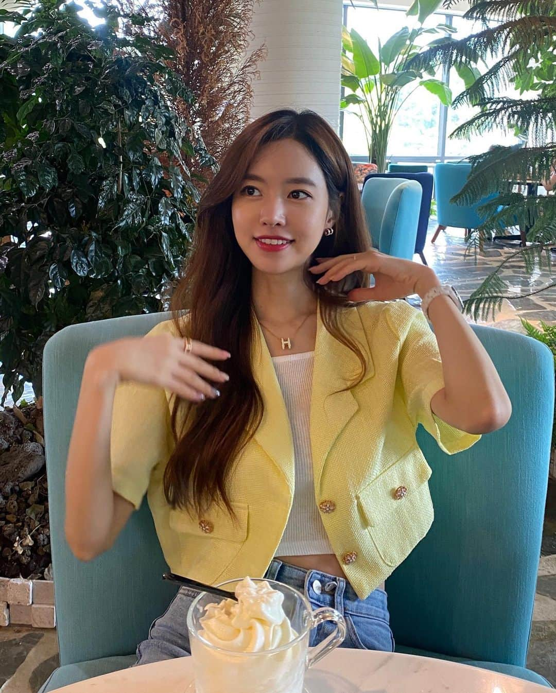 チン・セヨンさんのインスタグラム写真 - (チン・セヨンInstagram)「더웡🥲🍧」8月5日 15時17分 - jinseyun.go