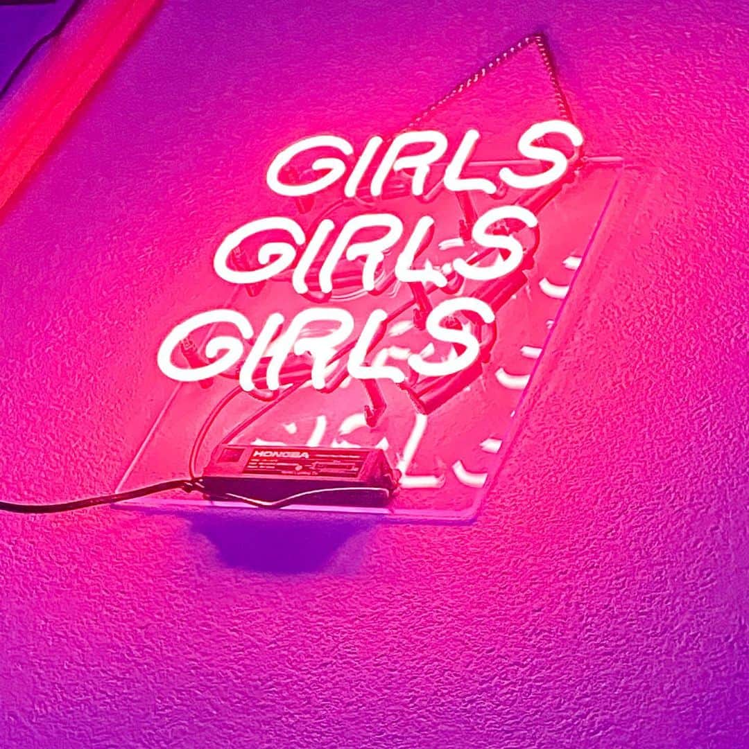 辻りりささんのインスタグラム写真 - (辻りりさInstagram)「. #girlsnight #swag」8月5日 16時47分 - t ...
