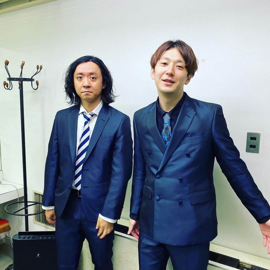 小野竜輔のインスタグラム：「ダイヤモンド新衣装にしました。 生地は一緒でシングルとダブル。 統一感。 つまり今年はまじのまじで本気ってことですね。 決勝いっちゃおかな。  #ダイヤモンド #新衣装」