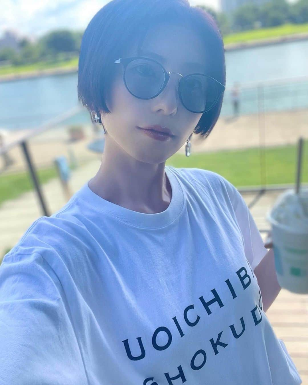 乃亜さんのインスタグラム写真 - (乃亜Instagram)「環水公園のスタバで バニラクリームフラペチーノ🤍  #環水公園」8月6日 21時12分 - noa.noa.chocolat