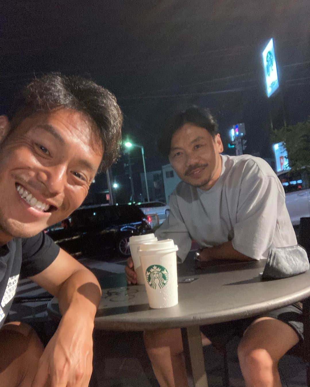 津田知宏さんのインスタグラム写真 - (津田知宏Instagram)「島さんとお茶できました。 何年経っても 変わらず仲良くしてもらえる 先輩に感謝です。  #島田裕介」8月7日 16時42分 - tsu.99