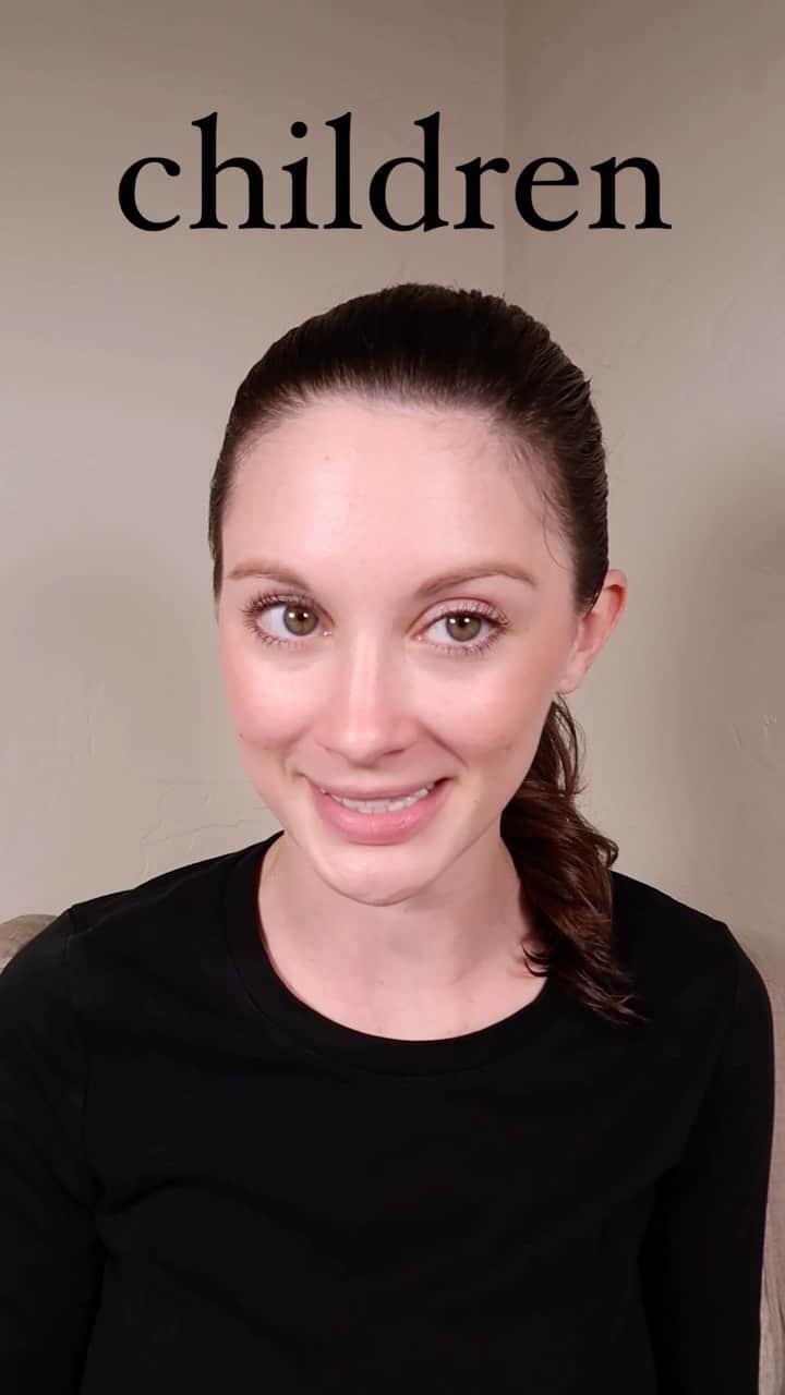 サマーレインのインスタグラム：「多くの人は children を「チルドレン」と発音していますが、通じない可能性が非常に高いです。実際にどのような発音が正しいのか、今回は1分で詳しく解説します。」