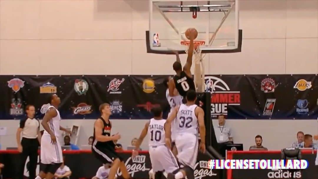 デイミアン・リラードのインスタグラム：「In honor of @nbasummerleague. A throwback to 10 years ago with #LicenseToLillard Ep 4.  🎥🎞 Produced by @kampashai and @natetijion」
