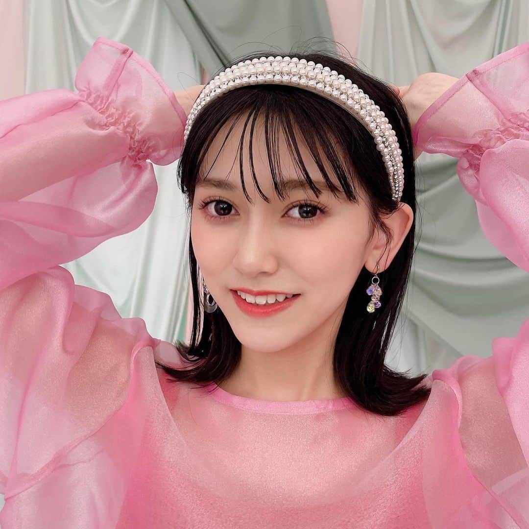 乃木坂46さんのインスタグラム写真 - (乃木坂46Instagram)「\ 𝐎𝐅𝐅 𝐒𝐇𝐎𝐓 /  #乃木坂46 デビュー10周年記念 公式ブック#N46MODEvol2  発売中です🫶🏻 ┈┈┈┈┈┈┈┈┈┈┈ 今日のオフショットは #池田瑛紗 ちゃん🎀 ┈┈┈┈┈┈┈┈┈┈┈ 本誌にメンバーのサイン入りチェキが当たる 抽選券がついています💐 応募締め切りは8月10日📣 ぜひ応募してくださいね🫧🏹」7月15日 20時57分 - n46modeofficial
