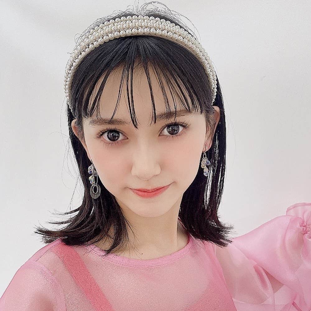 乃木坂46さんのインスタグラム写真 - (乃木坂46Instagram)「\ 𝐎𝐅𝐅 𝐒𝐇𝐎𝐓 /  #乃木坂46 デビュー10周年記念 公式ブック#N46MODEvol2  発売中です🫶🏻 ┈┈┈┈┈┈┈┈┈┈┈ 今日のオフショットは #池田瑛紗 ちゃん🎀 ┈┈┈┈┈┈┈┈┈┈┈ 本誌にメンバーのサイン入りチェキが当たる 抽選券がついています💐 応募締め切りは8月10日📣 ぜひ応募してくださいね🫧🏹」7月15日 20時57分 - n46modeofficial