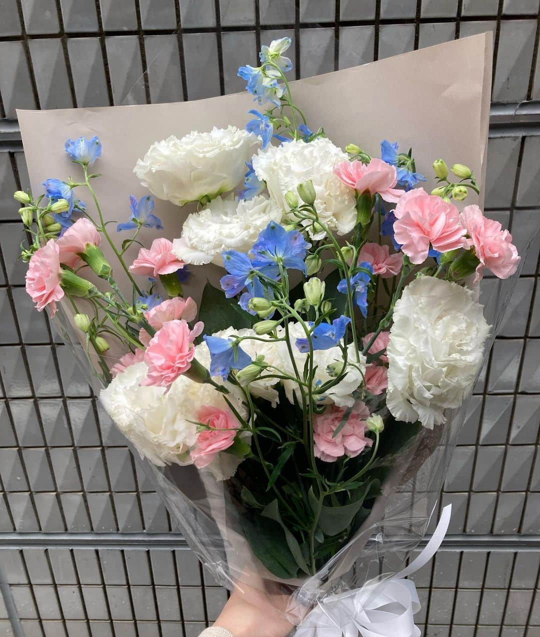 丸田佳奈のインスタグラム：「ありがとうございました。  #献花」